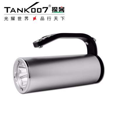 TANK007探客LED強(qiáng)光手電筒的基本結(jié)構(gòu)及性能特點(diǎn)